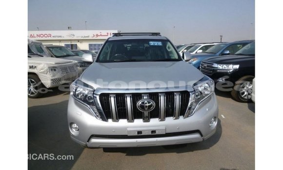 Acheter Import Voiture Toyota Prado Autre à Import - Dubai, Iles Acheter Import Voiture Toyota Prado Autre à Import - Dubai, Iles