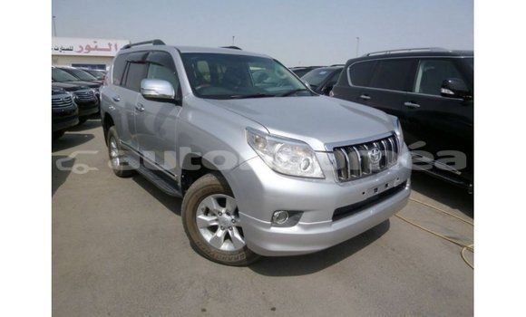 Acheter Import Voiture Toyota Prado Autre à Import - Dubai, Iles Acheter Import Voiture Toyota Prado Autre à Import - Dubai, Iles