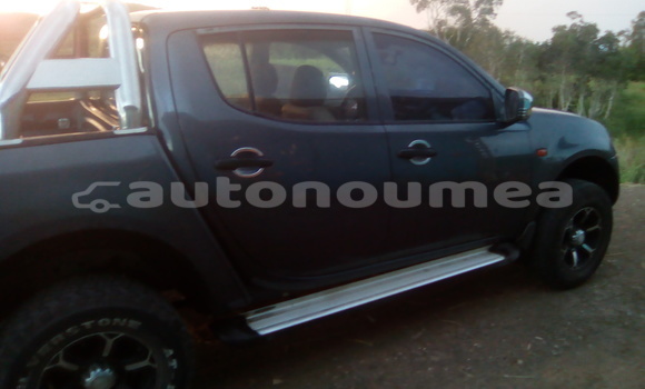 Buy Used Mitsubishi L200 Other Car in Belep in Iles
