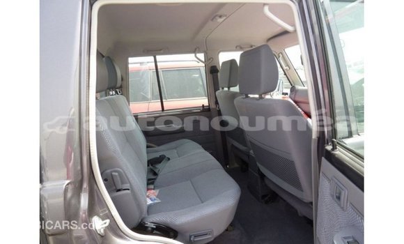 Buy Import Toyota Land Cruiser Other Car in Import - Dubai in Iles Buy Import Toyota Land Cruiser Other Car in Import - Dubai in Iles