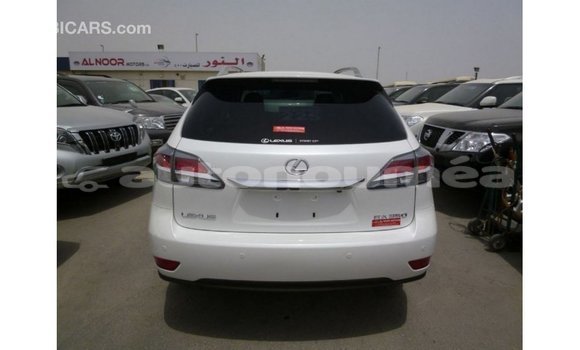 Acheter Import Voiture Lexus RX 350 Blanc à Import - Dubai, Iles Acheter Import Voiture Lexus RX 350 Blanc à Import - Dubai, Iles