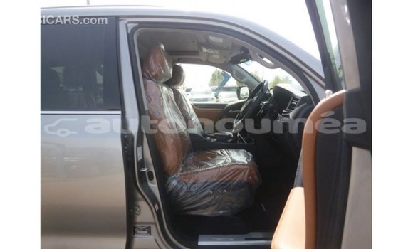 Acheter Import Voiture Lexus LX Autre à Import - Dubai, Iles Acheter Import Voiture Lexus LX Autre à Import - Dubai, Iles