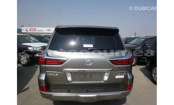 Acheter Import Voiture Lexus LX Autre à Import - Dubai, Iles Acheter Import Voiture Lexus LX Autre à Import - Dubai, Iles