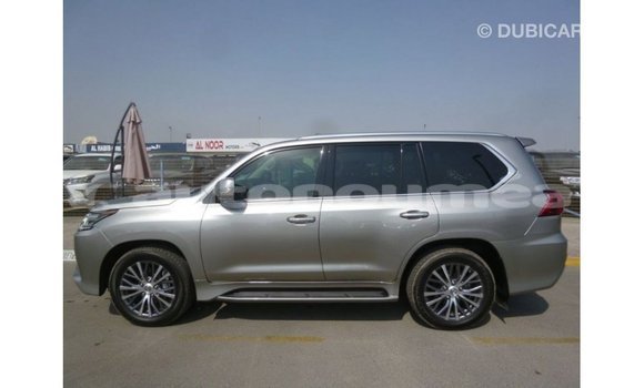 Acheter Import Voiture Lexus LX Autre à Import - Dubai, Iles Acheter Import Voiture Lexus LX Autre à Import - Dubai, Iles