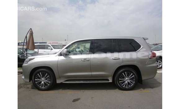 Acheter Import Voiture Lexus LX Autre à Import - Dubai, Iles Acheter Import Voiture Lexus LX Autre à Import - Dubai, Iles