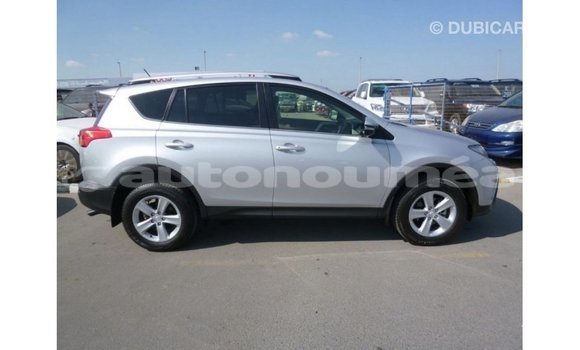 Acheter Import Utilitaire Toyota HiAce Autre à Import - Dubai, Iles Acheter Import Utilitaire Toyota HiAce Autre à Import - Dubai, Iles