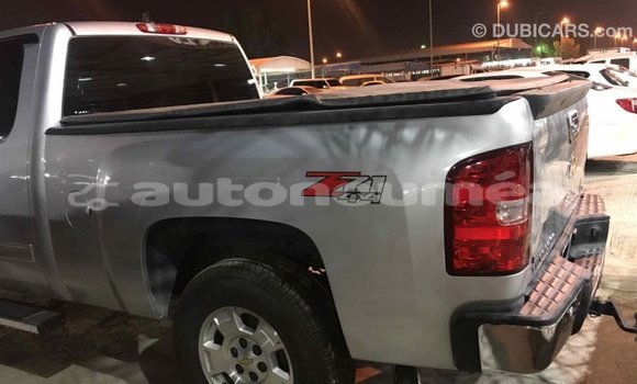 Buy Import Chevrolet Silverado Other Car in Import - Dubai in Iles Buy Import Chevrolet Silverado Other Car in Import - Dubai in Iles