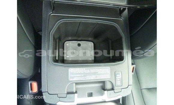 Acheter Import Voiture Toyota Land Cruiser Noir à Import - Dubai, Iles Acheter Import Voiture Toyota Land Cruiser Noir à Import - Dubai, Iles