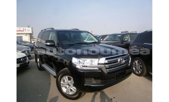 Acheter Import Voiture Toyota Land Cruiser Noir à Import - Dubai, Iles Acheter Import Voiture Toyota Land Cruiser Noir à Import - Dubai, Iles