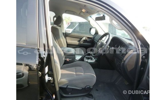 Acheter Import Voiture Toyota Land Cruiser Noir à Import - Dubai, Iles Acheter Import Voiture Toyota Land Cruiser Noir à Import - Dubai, Iles