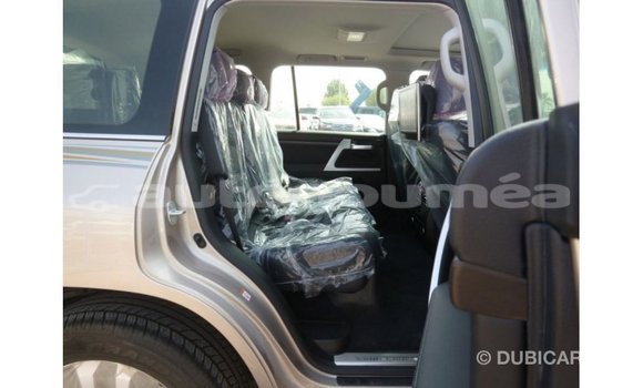 Acheter Import Voiture Toyota Land Cruiser Autre à Import - Dubai, Iles Acheter Import Voiture Toyota Land Cruiser Autre à Import - Dubai, Iles