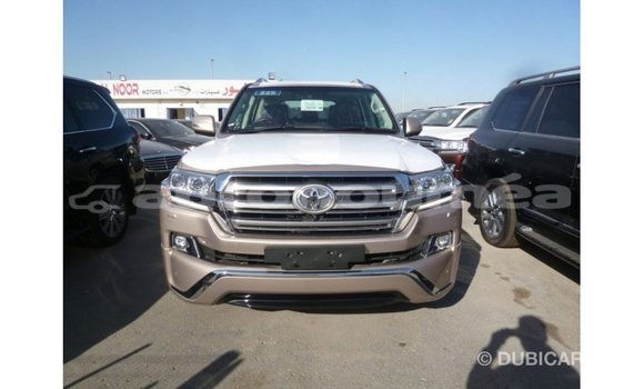 Acheter Import Voiture Toyota Land Cruiser Autre à Import - Dubai, Iles Acheter Import Voiture Toyota Land Cruiser Autre à Import - Dubai, Iles