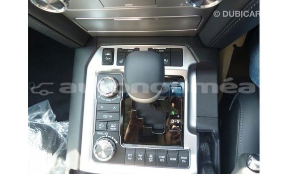 Acheter Import Voiture Toyota Land Cruiser Noir à Import - Dubai, Iles Acheter Import Voiture Toyota Land Cruiser Noir à Import - Dubai, Iles