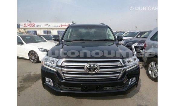 Acheter Import Voiture Toyota Land Cruiser Noir à Import - Dubai, Iles Acheter Import Voiture Toyota Land Cruiser Noir à Import - Dubai, Iles