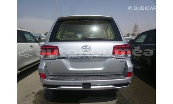 Acheter Import Voiture Toyota Land Cruiser Autre à Import - Dubai, Iles Acheter Import Voiture Toyota Land Cruiser Autre à Import - Dubai, Iles