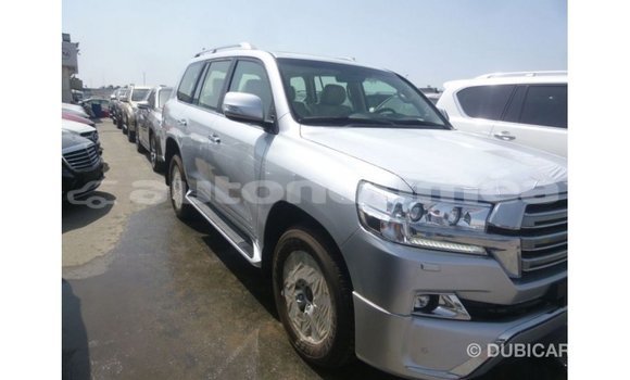 Acheter Import Voiture Toyota Land Cruiser Autre à Import - Dubai, Iles Acheter Import Voiture Toyota Land Cruiser Autre à Import - Dubai, Iles