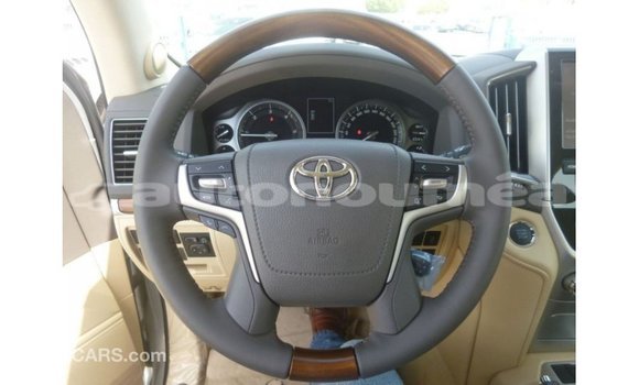 Acheter Import Voiture Toyota Land Cruiser Autre à Import - Dubai, Iles Acheter Import Voiture Toyota Land Cruiser Autre à Import - Dubai, Iles