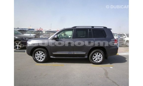 Acheter Import Voiture Toyota Land Cruiser Autre à Import - Dubai, Iles Acheter Import Voiture Toyota Land Cruiser Autre à Import - Dubai, Iles