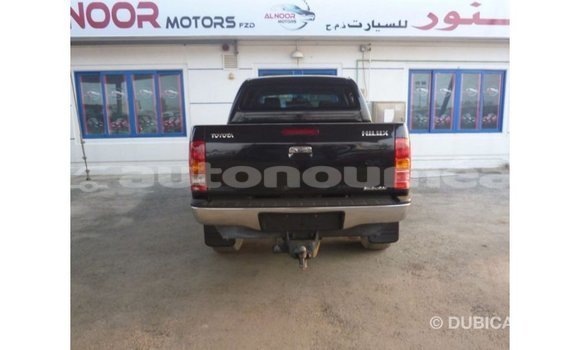 Acheter Import Voiture Toyota Hilux Noir à Import - Dubai, Iles Acheter Import Voiture Toyota Hilux Noir à Import - Dubai, Iles