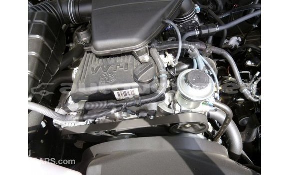 Acheter Import Voiture Toyota Prado Noir à Import - Dubai, Iles Acheter Import Voiture Toyota Prado Noir à Import - Dubai, Iles