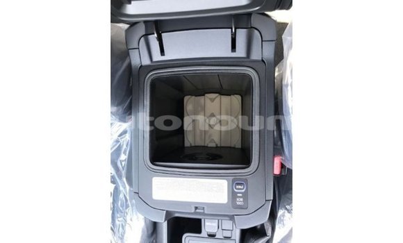 Acheter Import Voiture Toyota Prado Noir à Import - Dubai, Iles Acheter Import Voiture Toyota Prado Noir à Import - Dubai, Iles