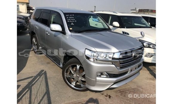 Acheter Import Voiture Toyota Land Cruiser Autre à Import - Dubai, Iles Acheter Import Voiture Toyota Land Cruiser Autre à Import - Dubai, Iles