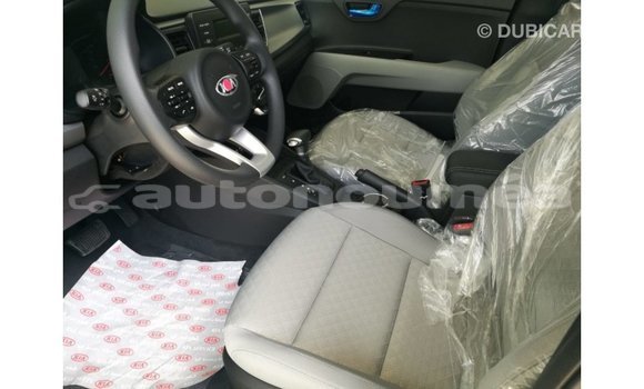 Buy Import Kia Rio Blue Car in Import - Dubai in Iles Buy Import Kia Rio Blue Car in Import - Dubai in Iles