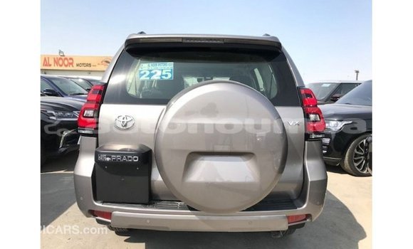 Buy Import Toyota Prado Brown Car in Import - Dubai in Iles Buy Import Toyota Prado Brown Car in Import - Dubai in Iles