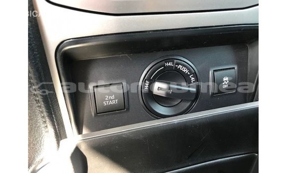 Acheter Import Voiture Toyota Prado Autre à Import - Dubai, Iles Acheter Import Voiture Toyota Prado Autre à Import - Dubai, Iles