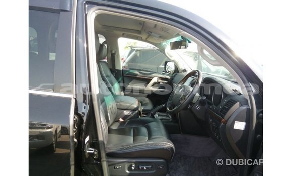 Buy Import Toyota Land Cruiser Black Car in Import - Dubai in Iles Buy Import Toyota Land Cruiser Black Car in Import - Dubai in Iles