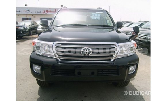 Acheter Import Voiture Toyota Land Cruiser Noir à Import - Dubai, Iles Acheter Import Voiture Toyota Land Cruiser Noir à Import - Dubai, Iles