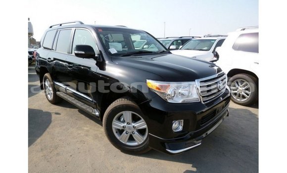 Acheter Import Voiture Toyota Land Cruiser Noir à Import - Dubai, Iles Acheter Import Voiture Toyota Land Cruiser Noir à Import - Dubai, Iles
