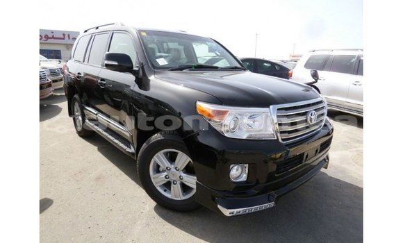 Acheter Import Voiture Toyota Land Cruiser Noir à Import - Dubai, Iles Acheter Import Voiture Toyota Land Cruiser Noir à Import - Dubai, Iles