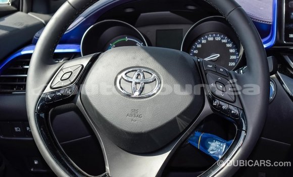 Buy Import Toyota C-HR Other Car in Import - Dubai in Iles Buy Import Toyota C-HR Other Car in Import - Dubai in Iles