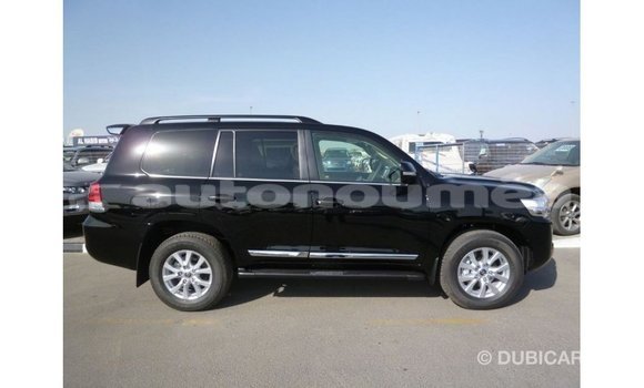 Acheter Import Voiture Toyota Land Cruiser Noir à Import - Dubai, Iles Acheter Import Voiture Toyota Land Cruiser Noir à Import - Dubai, Iles