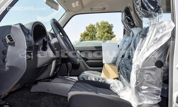 Buy Import Suzuki Jimny Other Car in Import - Dubai in Iles Buy Import Suzuki Jimny Other Car in Import - Dubai in Iles