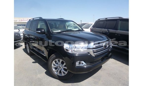 Acheter Import Voiture Toyota Land Cruiser Noir à Import - Dubai, Iles Acheter Import Voiture Toyota Land Cruiser Noir à Import - Dubai, Iles