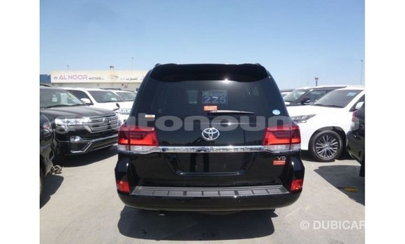 Acheter Import Voiture Toyota Land Cruiser Noir à Import - Dubai, Iles Acheter Import Voiture Toyota Land Cruiser Noir à Import - Dubai, Iles