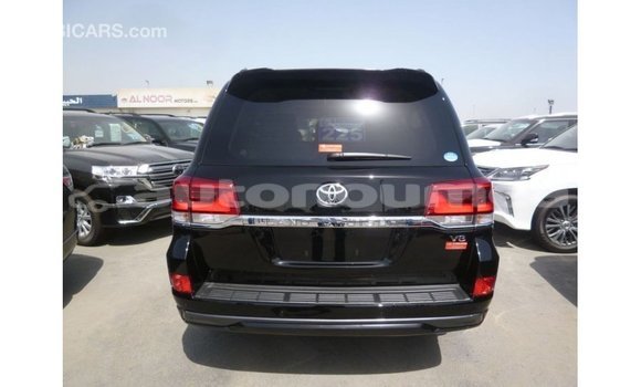 Acheter Import Voiture Toyota Land Cruiser Noir à Import - Dubai, Iles Acheter Import Voiture Toyota Land Cruiser Noir à Import - Dubai, Iles
