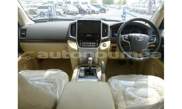 Acheter Import Voiture Toyota Land Cruiser Noir à Import - Dubai, Iles Acheter Import Voiture Toyota Land Cruiser Noir à Import - Dubai, Iles