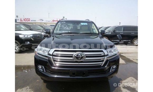 Acheter Import Voiture Toyota Land Cruiser Noir à Import - Dubai, Iles Acheter Import Voiture Toyota Land Cruiser Noir à Import - Dubai, Iles