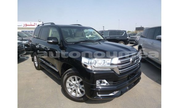 Acheter Import Voiture Toyota Land Cruiser Noir à Import - Dubai, Iles Acheter Import Voiture Toyota Land Cruiser Noir à Import - Dubai, Iles