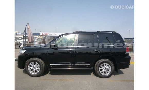 Acheter Import Voiture Toyota Land Cruiser Noir à Import - Dubai, Iles Acheter Import Voiture Toyota Land Cruiser Noir à Import - Dubai, Iles