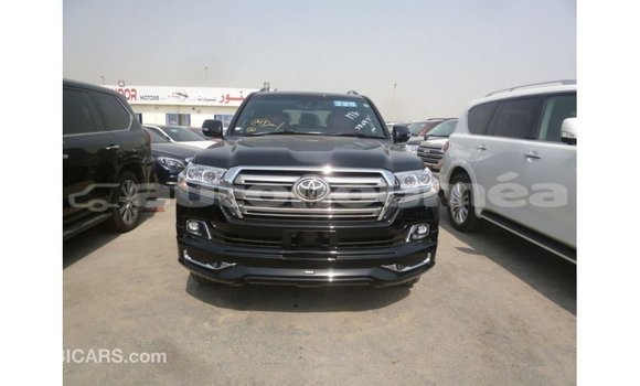Acheter Import Voiture Toyota Land Cruiser Noir à Import - Dubai, Iles Acheter Import Voiture Toyota Land Cruiser Noir à Import - Dubai, Iles