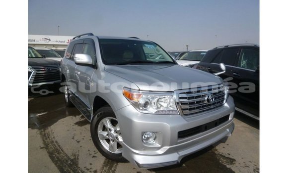 Acheter Import Voiture Toyota Land Cruiser Autre à Import - Dubai, Iles Acheter Import Voiture Toyota Land Cruiser Autre à Import - Dubai, Iles