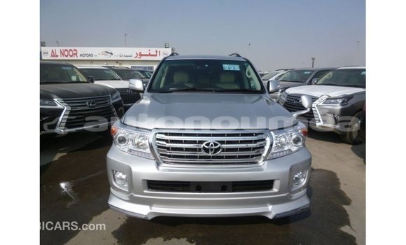 Acheter Import Voiture Toyota Land Cruiser Autre à Import - Dubai, Iles Acheter Import Voiture Toyota Land Cruiser Autre à Import - Dubai, Iles