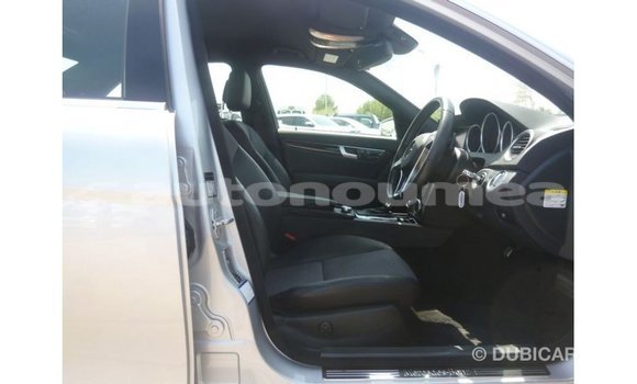 Acheter Import Voiture Mercedes-Benz 200 Autre à Import - Dubai, Iles Acheter Import Voiture Mercedes-Benz 200 Autre à Import - Dubai, Iles