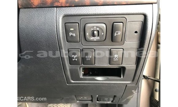 Acheter Import Voiture Toyota Land Cruiser Autre à Import - Dubai, Iles Acheter Import Voiture Toyota Land Cruiser Autre à Import - Dubai, Iles