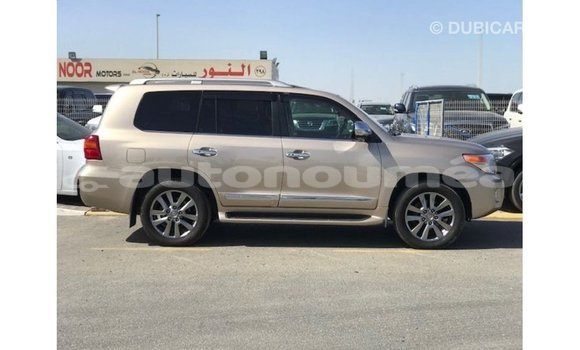 Acheter Import Voiture Toyota Land Cruiser Autre à Import - Dubai, Iles Acheter Import Voiture Toyota Land Cruiser Autre à Import - Dubai, Iles