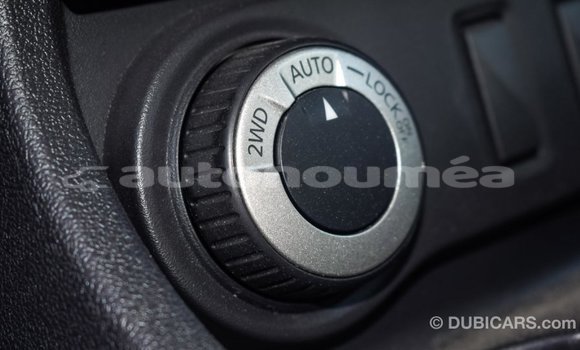 Buy Import Renault Duster White Car in Import - Dubai in Iles Buy Import Renault Duster White Car in Import - Dubai in Iles